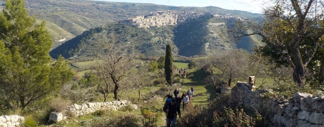 KALURA TREKKING MONTI IBLEI