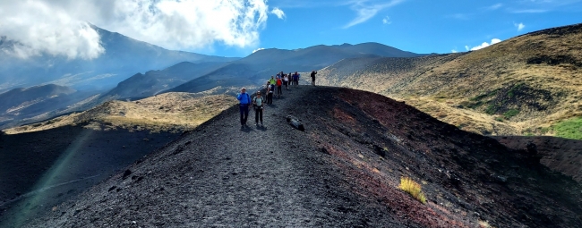 KALURA ETNA TREKKING