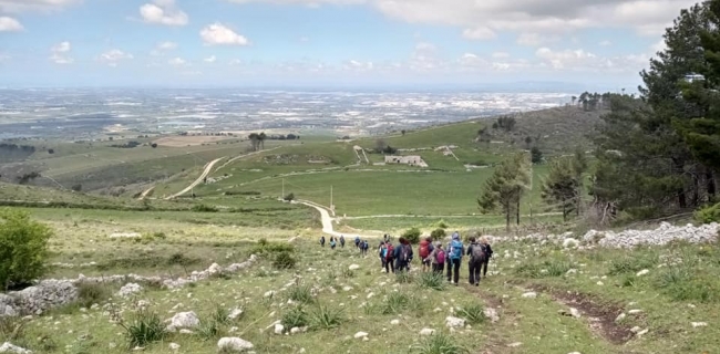 KALURA TREKKING MONTI IBLEI